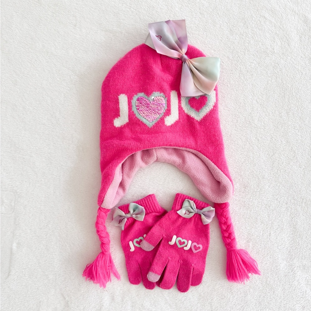 Jojo beanie and mittens set